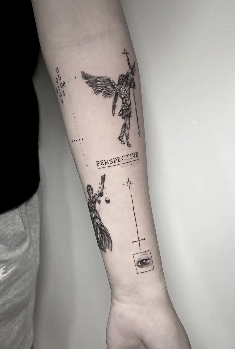 Composición conceptual en tinta negra con figuras clásicas, símbolos geométricos y la palabra 'Perspective'.